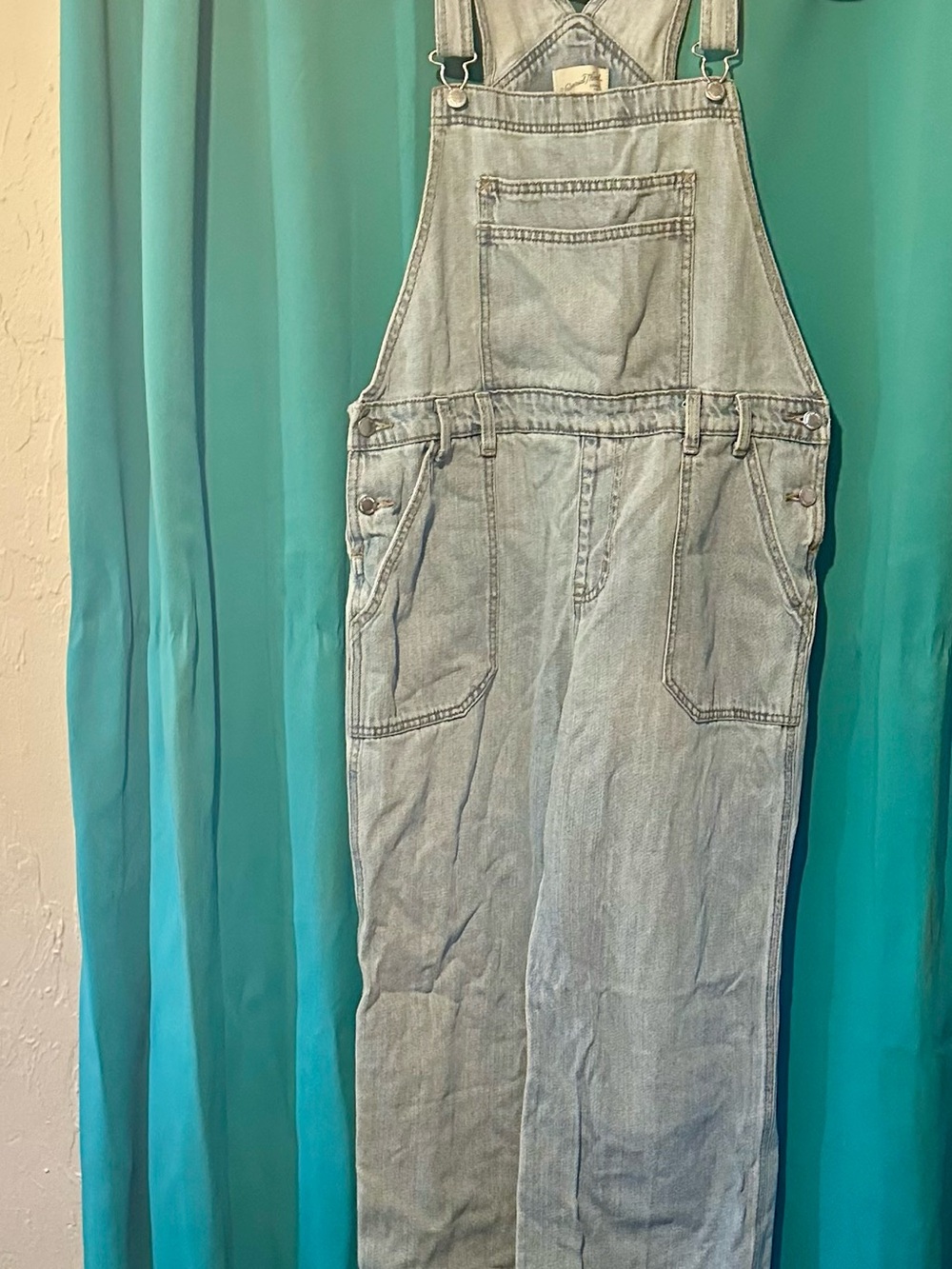 Universal Thread Light Blue Relaxed Denim Overalls